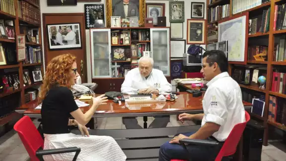 En las oficinas del Por Esto!, Fernando Vázquez Rosas, director de Comunicación del Fondo Nacional de Fomento al Turismo, habló de los avances del Tren Maya En las oficinas del Por Esto!, Fernando Vázquez Rosas, director de Comunicación del Fondo Nacional de Fomento al Turismo, habló de los avances del Tren Maya