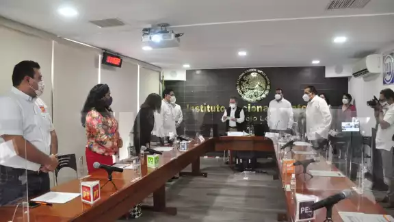 Las credenciales que pierden vigencia en 2019 y 2020 estarán vigentes para votar el próximo 6 de junio Las credenciales que pierden vigencia en 2019 y 2020 estarán vigentes para votar el próximo 6 de junio