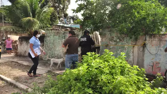 El personal del Servicio Médico Forense se encargó del levantamiento del cuerpo
