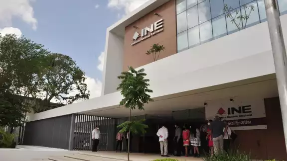 El presidente del Instituto Lorenzo Cordova indicó que el cambio no sólo se llevará a cabo en Yucatán, también podrían sumarse Puebla y Querétaro