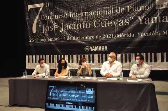 Irina DeCheva, directora del certamen, explicó que solo tres pianistas lograrán pasar a la etapa final