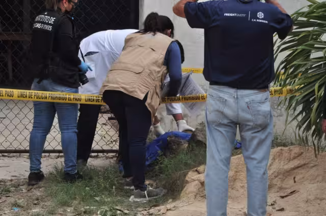 Personal del Servicio Médico Forense se encargó del levantamiento del cráneo
