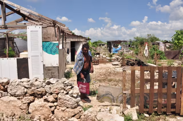 Muchas familias se quedaron sin empleo durante el primer año de la pandemia, lo que impactó fuertemente su fuente de ingreso