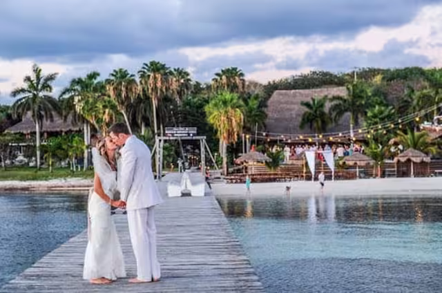 El turismo de bodas en Isla Mujeres creció un 56% y para 2023 se tienen programadas 250 eventos