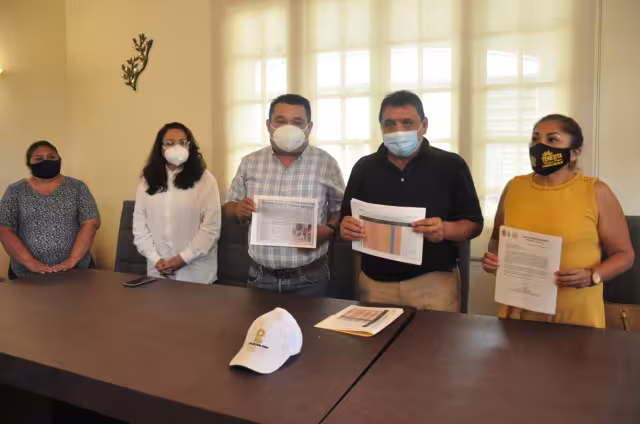 Los movimientos se registraron en Timul, Nenelá y Tixcuytún, en Yucatán; y en Puerto Morelos, Quintana Roo, hacia la demarcación