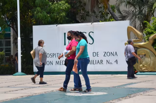 En los módulos PrevenIMSS se realizan las pruebas de diabetes e hipertensión