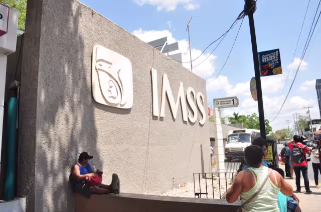 El diagnóstico del niño fue realizado en Iowa, Estados Unidos. Tenía cita para operarlo el próximo miércoles en la T-1, pero ella desistió de esa alternativa