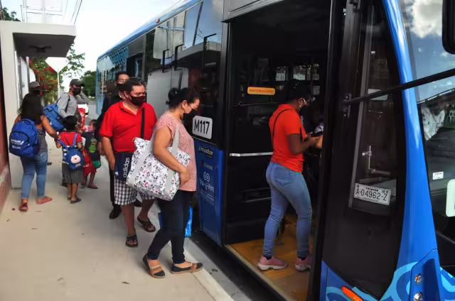 El gobernador del Estado, Mauricio Vila, supervisó el control y monitoreo del sistema