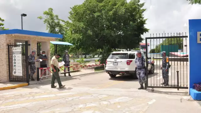 El presidente Andrés Manuel López Obrador acaba de llegar a Mérida en helicóptero a la Base Aérea número 8