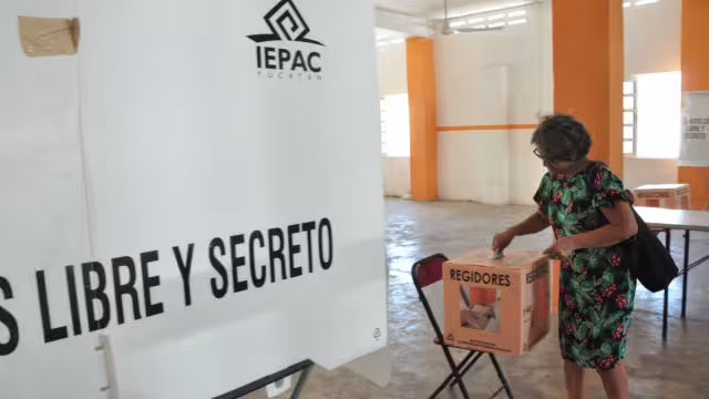 El dirigente considera que se está fraguando una “elección de Estado”, pide al INE intervenir ante la problemática expuesta
