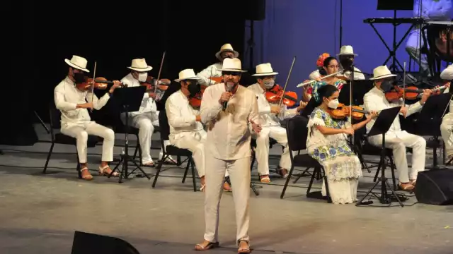 Estuvieron presentes en el homenaje al compositor los 12 ex directores que tuvo el icónico teatro en los últimos 40 años