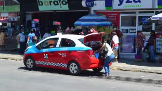 Taxistas de Campeche exigen aumento al pasaje; piden 10 pesos