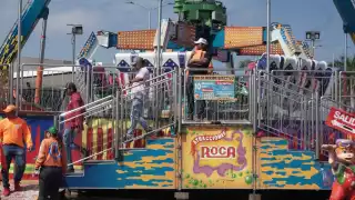 Con fallas, inicia la Feria de San Román en Campeche; juegos comenzaron a sacar humo
