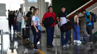 Hay inconformidad entre viajeros provenientes de la conexión Campeche-Ciudad de México