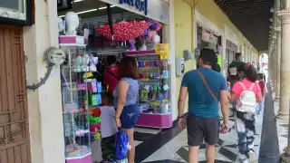 Las mujeres entre los 18 y 19 años ganan en promedio mensualmente 3,751 pesos; una persona promedio entre los 18 y 29 percibe en la formalidad 8 mil 115 pesos