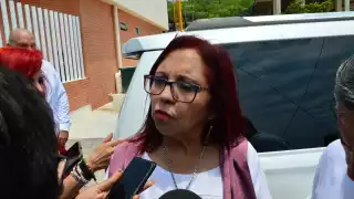 Leticia Ramírez dará noticias a los maestros indígenas de Campeche
