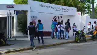 El Programa Operación Mochila fue pausado por quejas de los padres de familia