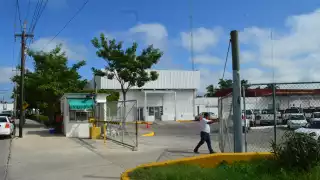 El primer hecho que causó molestia, fue el despido injustificado de personal