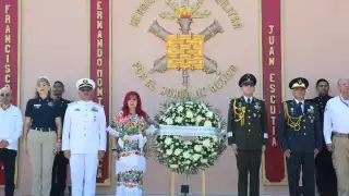 Al concluir el pase de lista la Banda de Música interpreto la Abertura Mexicana