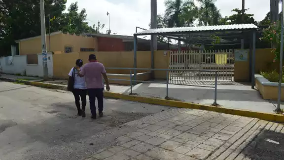 La Seduc expuso que la falta de vigilantes en los centros educativos responde a la carencia de presupuesto La Seduc expuso que la falta de vigilantes en los centros educativos responde a la carencia de presupuesto