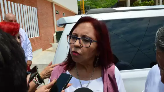 Leticia Ramírez dará noticias a los maestros indígenas de Campeche Leticia Ramírez dará noticias a los maestros indígenas de Campeche