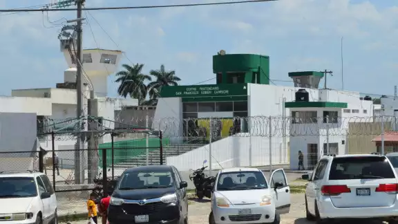 Estarán en la cárcel mientras se determina si cometieron o no el delito Estarán en la cárcel mientras se determina si cometieron o no el delito