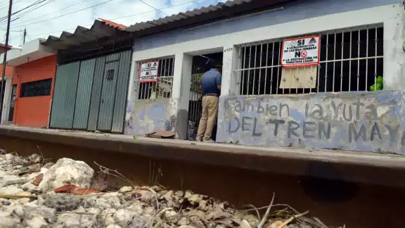 Ochenta familias interpusieron el amparo en contra del programa de “relocalización consensuada” Ochenta familias interpusieron el amparo en contra del programa de “relocalización consensuada”
