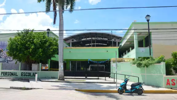 Un alumno habría muerto por dengue en Campeche y otro se encuentra grave