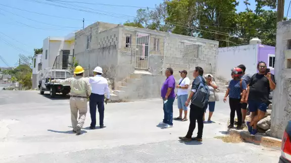 Vecinos de Campeche llevan cuatro días sin energía eléctrica Vecinos de Campeche llevan cuatro días sin energía eléctrica