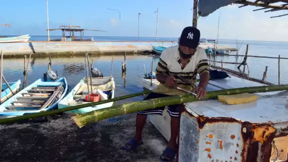 Cada pescador recibe más de nueve mil pesos en apoyos federales y estatales Cada pescador recibe más de nueve mil pesos en apoyos federales y estatales