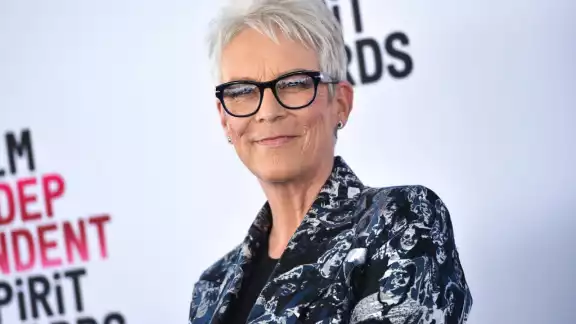 Jamie Lee Curtis, gana su primer oscar a sus 64 años
