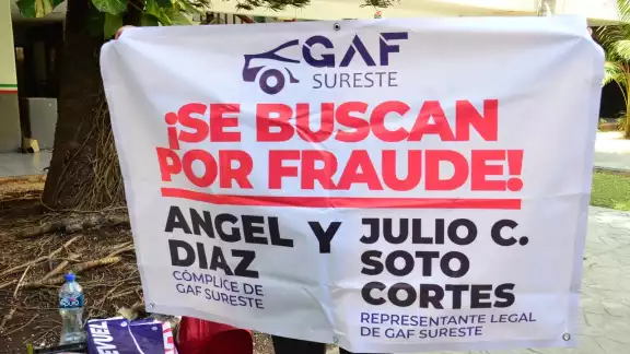 En esa misma situación se encuentran 40 personas que aportaron entre 105 mil a 140 mil pesos e incluso cantidades mayores En esa misma situación se encuentran 40 personas que aportaron entre 105 mil a 140 mil pesos e incluso cantidades mayores