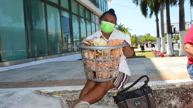 Mujeres tienen que buscar opciones de flexibles para poder obtener ingresos y así no descuidar las labores del hogar