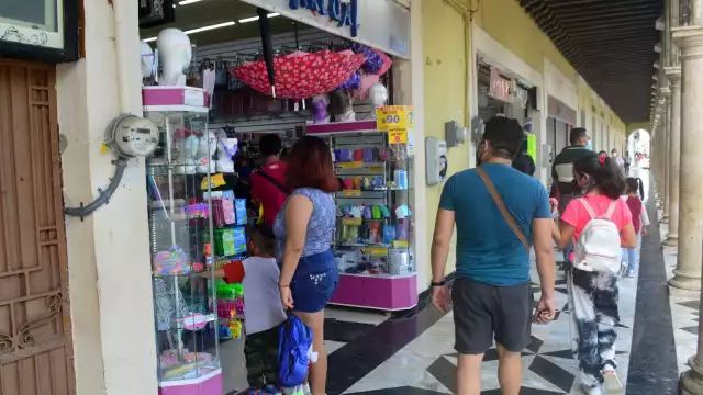 Las mujeres entre los 18 y 19 años ganan en promedio mensualmente 3,751 pesos; una persona promedio entre los 18 y 29 percibe en la formalidad 8 mil 115 pesos