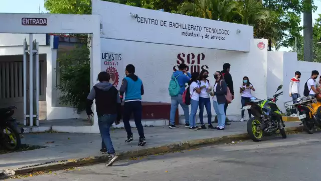 El Programa Operación Mochila fue pausado por quejas de los padres de familia