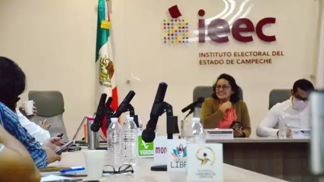 El IEEC realiza sesión extraordinaria
