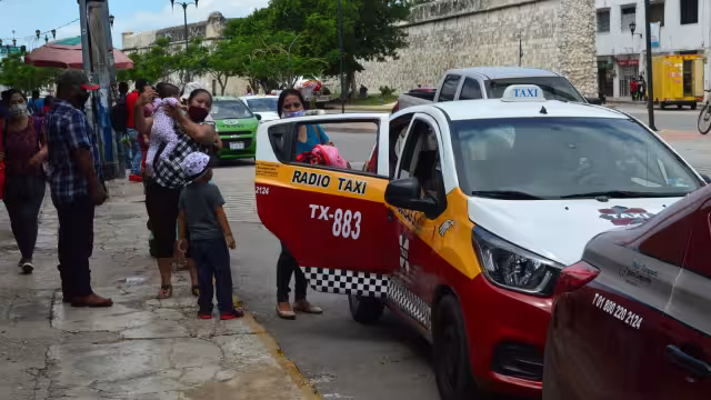 Los choferes de taxis no respetan los tabuladores establecidos