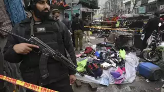 El ataque tuvo lugar en el barrio comercial Anarkali de Lahore y las primeras investigaciones señalan que la explosión fue causada
