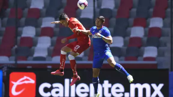 Salida de tras la salida de Igor Linchonovsky jugó en contra de los cementeros. Foto: Twitter Cruz Azul Salida de tras la salida de Igor Linchonovsky jugó en contra de los cementeros. Foto: Twitter Cruz Azul
