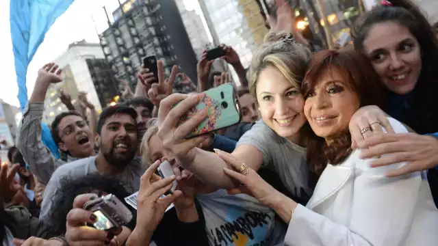 El ataque que sufrió la expresidenta de Argentina ya es investigado por las autoridades de aquél país