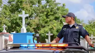Despliegan operativos en mercados y cementerios de Mérida por el Hanal Pixán