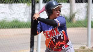 Fénix aplasta 22-11 a Aguerridas en la Liga Sabatina de Softbol Femenil de Hopelchén