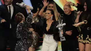 Edith Márquez lloró durante la interpretación de la joven pronosticando su  victoria en esta tercera temporada de La Voz