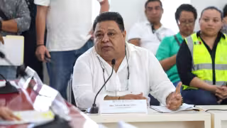 Recorridos de Orlando Muñoz en colonias generan críticas por presunta campaña anticipada