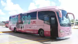 ADO mueve más que pasajeros: lleva esperanza y salud con la Caravana Rosa en Campeche para mastografías gratuitas