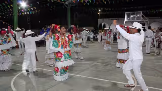 Ich-Ek celebra con magna vaquería el 4° aniversario de “Túumben Sáastal” en Hopelchén