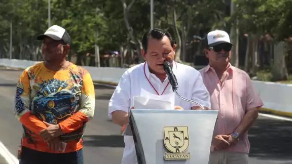 El Arrancodromo se encuenta en el Recinto Ferial de Xmatkuil El Arrancodromo se encuenta en el Recinto Ferial de Xmatkuil