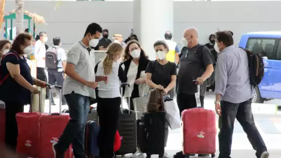 Para hoy, se esperan 212 llegadas entre vuelas nacionales e internacionales al aeropuerto de Cancún
