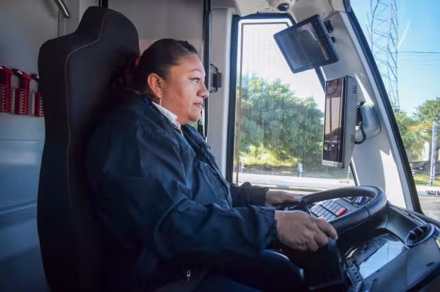 La propuesta de reducir la jornada laboral de 48 a 40 horas semanales ha generado expectativas entre sindicatos y organizaciones empresariales