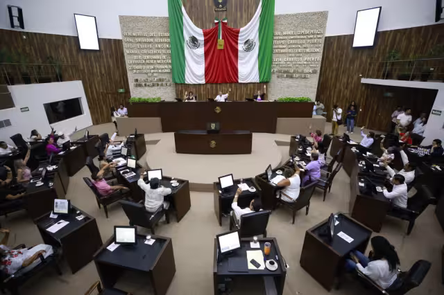 Por mayoría de votos fue aprobada la reforma a la Ley del Isstey en Yucatán